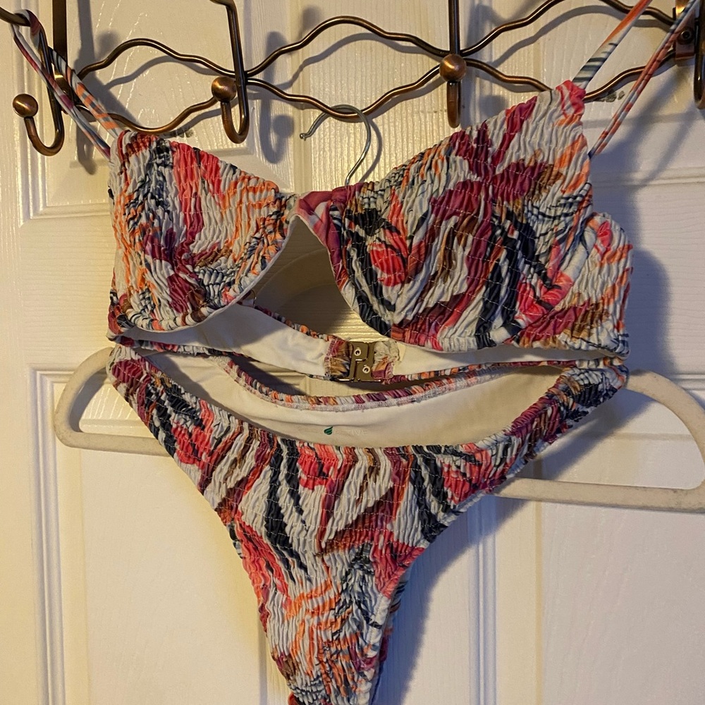 Pilot Active Lola desert flower bikini